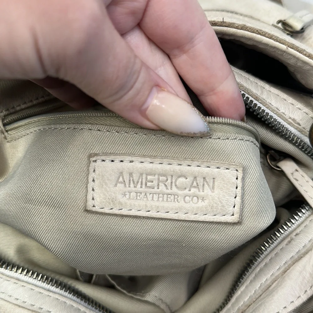 American leather co Austin Triple Entry Hobo in oat milk
